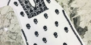Solid Women Chikankari Cotton Long Kurta