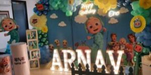 Balloon Decoration Services