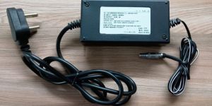 Ultrasonic Flaw Detector Charger (UT Machine Charger)