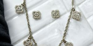 Kundan Imitation Jewellery