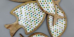 Ceramic Mango Wood Enamel Plates