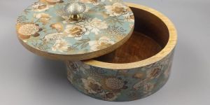 Round Wooden Roti Box