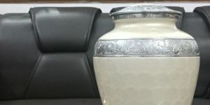 Wholesale Price Urns for Human Ashes