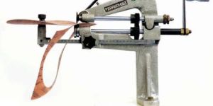 Gasket Cutting Machine