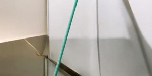 Wooden Handle Floor Wiper