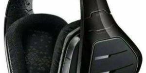 LOGITECH G933 Bluetooth 7.1 Surround Gaming Headphone ( Black )