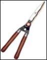 Wavy Blade Hedge Shear