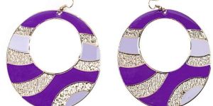 Alloy Hoop Earring in Purple White