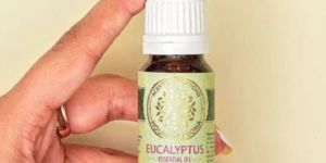 EUCALYPTUS (NILGIRI) ESSENTIAL OIL FOR COUGH & COLD