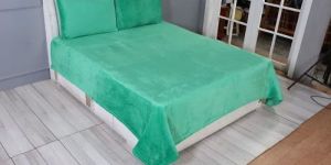Plain Green Woolen Double Bed Sheet