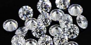 Round VS1 Clarity Lab Grown Diamond