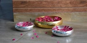 Flower Round Metal Urli