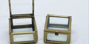 Vintage Square Glass Box