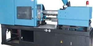 Semi-Automatic PET Injection Moulding Machine