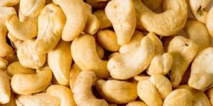 W300 Roasted Cashew Nuts
