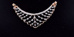 AUMS013 Ladies Diamond Mangalsutra Pendant