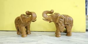 Wooden Elephant Set