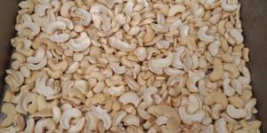 JH Split Cashew Nuts