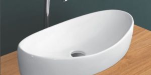 670mmX350mmX150 Table Top Basin
