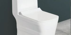 670mmx355mmX735mm One Piece Closet Toilet