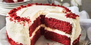 Cream Cheese Frosting Red Velvet Cake