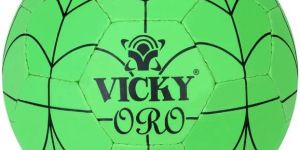 VICKY ORO (SIZE 3) FOOTBALL - GREEN