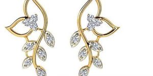 Classic Leaves Diamond Stud Earrings