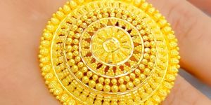 ORNATE BLOOMING STATEMENT RING