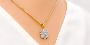 STATELY GEOMETRIC DIAMOND PENDANT SET