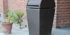 Hampton Dustbin