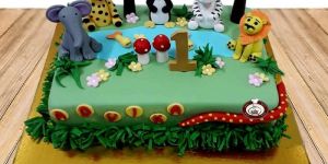 Jungle Theme Cake a