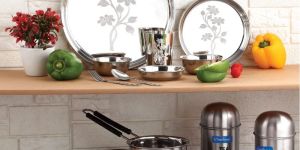 Bachelor Dine & Cook Stainless Steel Dinner Set 12 Pcs