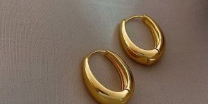 Classic Copper Alloy Smooth Metal Hoop Earrings