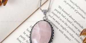Rose Quartz Pendant