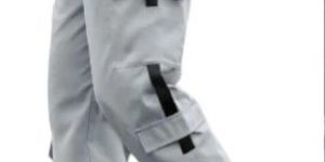 Men Solid Track Pant with Side Pocket