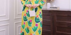Ladies Green and Pink Floral Print Cotton Kurta Set