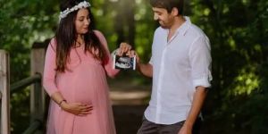 Maternity Photography Service