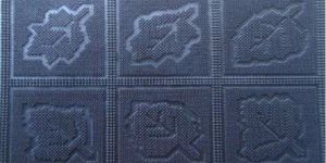 Black Rubber Pin Mat