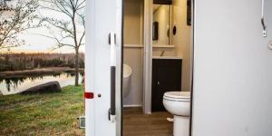 Luxury Portable Toilet