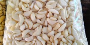 Fresh Peeled Garlic