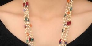 Pearls Gemstones Necklace