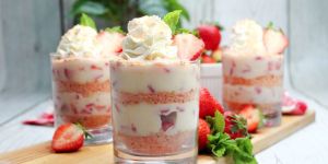 Strawberry Pastry Pudding