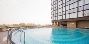 Glass Work Swimming Pool