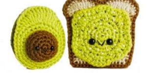 Crochet Stuffed Avocado Toast Toy
