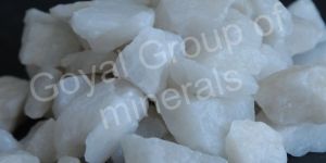 20mm Snow White Washed Quartz Grits