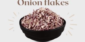 Dehydrated Red Onion Flakes