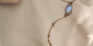 Ladies Modern Necklace