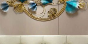 Metal Leaf Wall Hanging