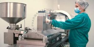 Pharmaceutical Tablet Making Machine