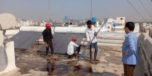 Solar Power Plant Maintenance Services